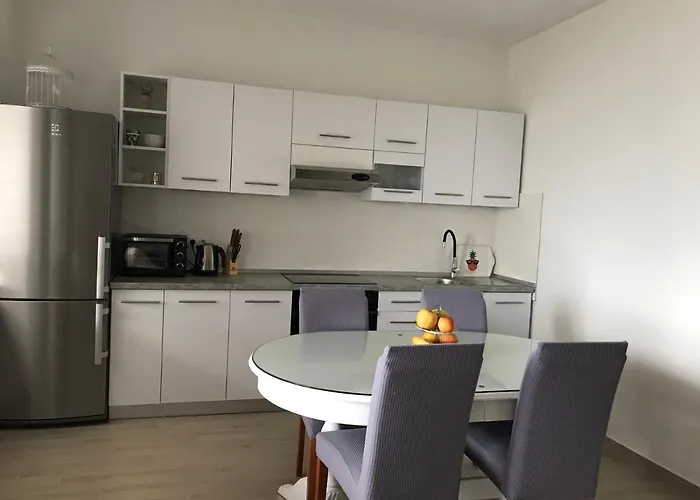 Lanterna Апартаменты Блаце