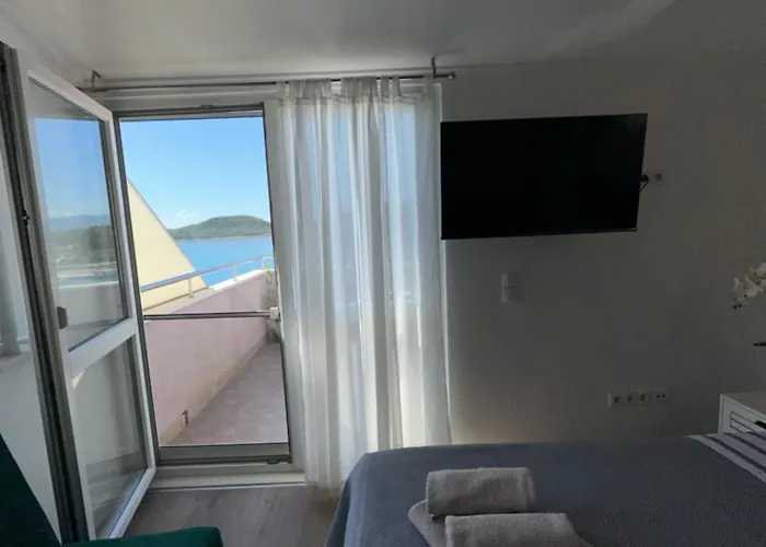 Апартаменты Lanterna Блаце