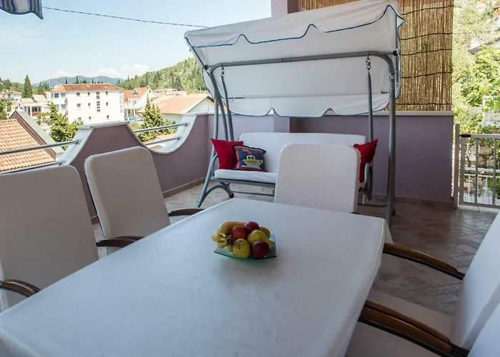 Lanterna Апартаменты Блаце