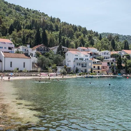 Lejlighed Lanterna Blace